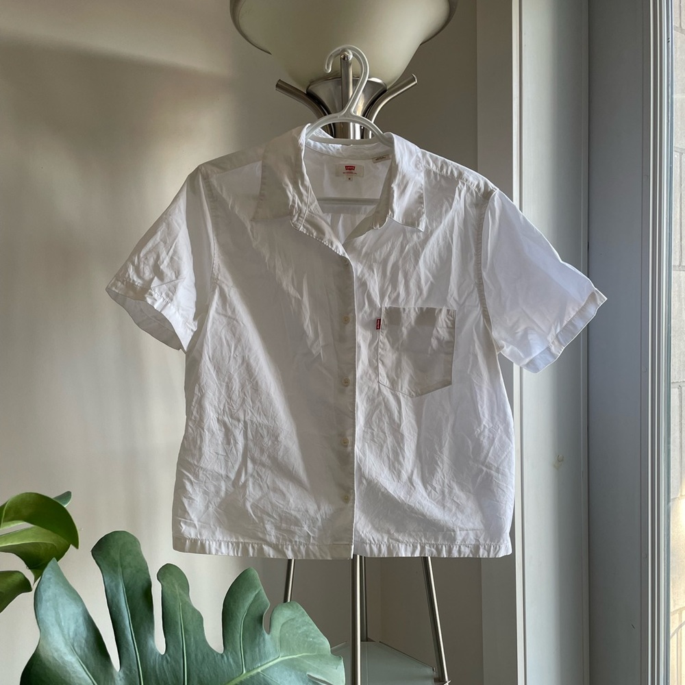 Levi’s - Buttoned Shirt - White - Size M